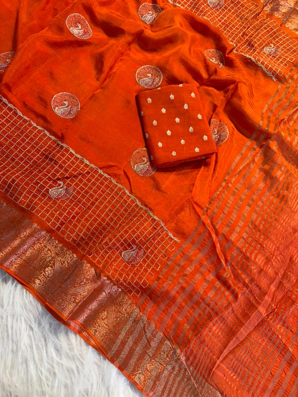 Vintage: Pure Viscose Crepe silk saree