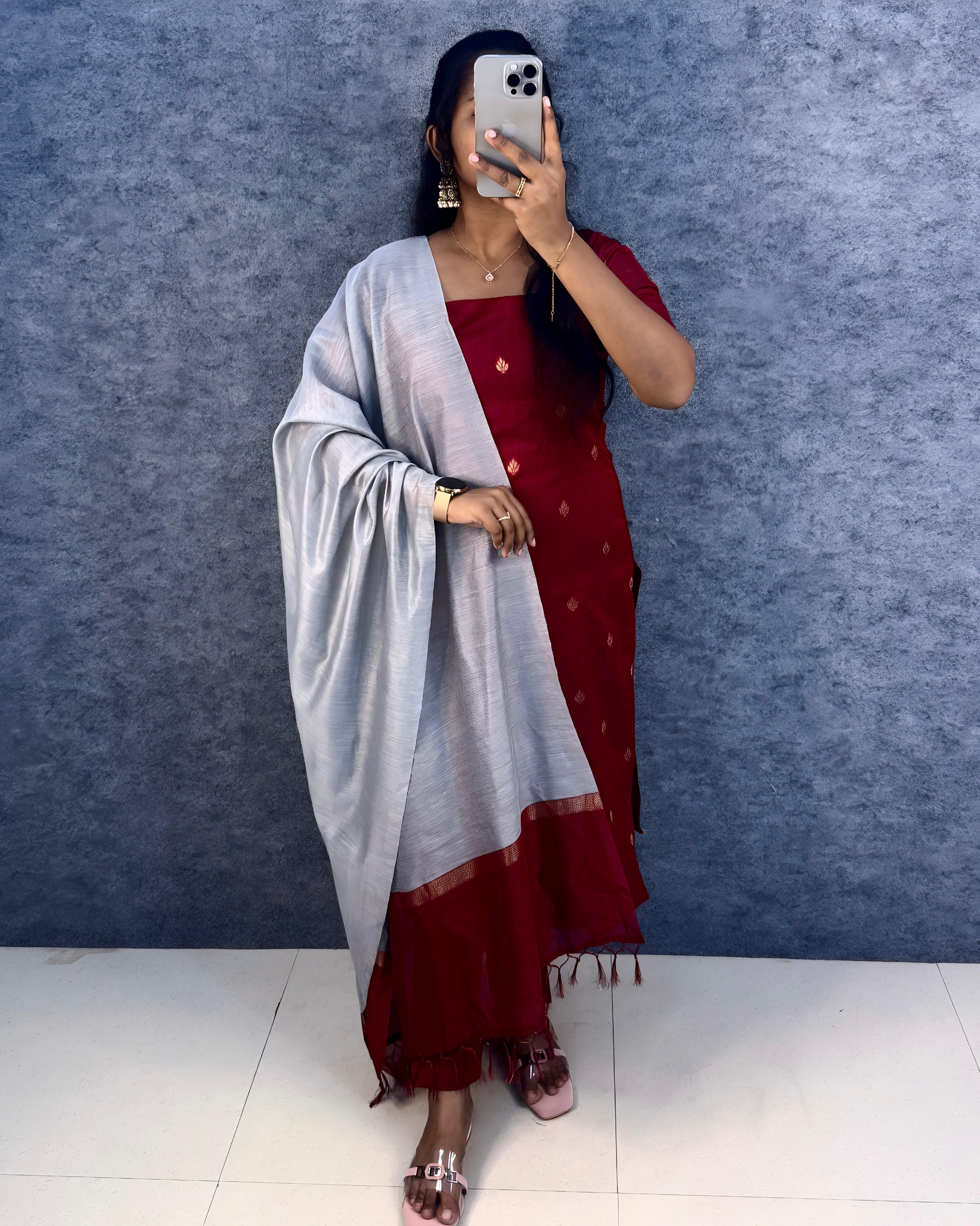 Situ : 3 piece Dress