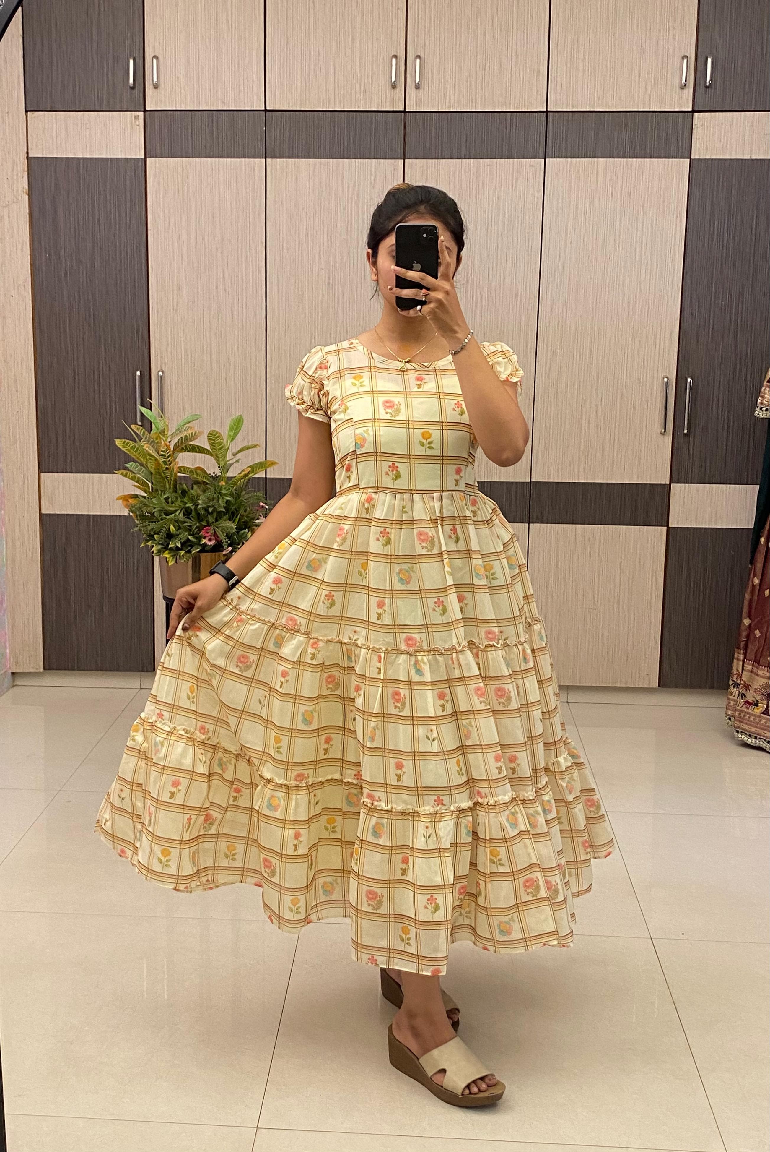 Lyla: Soft Mul chandheri frock 💚💕
