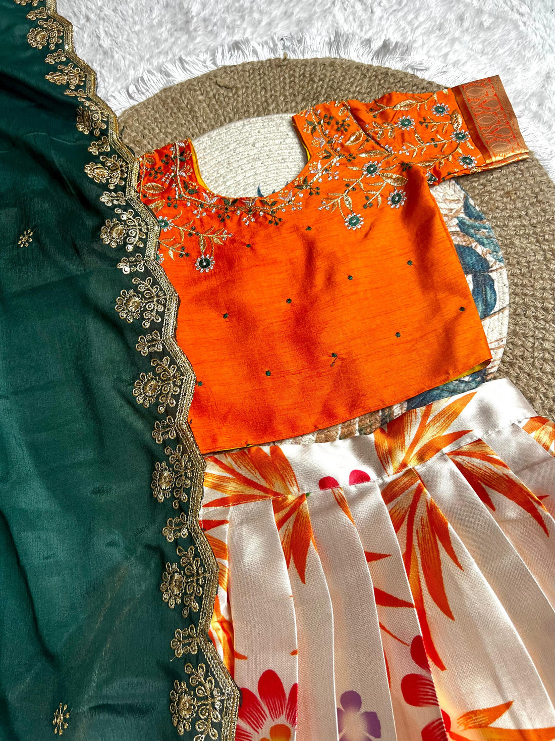 Chitti Thalli Lehenga Voni