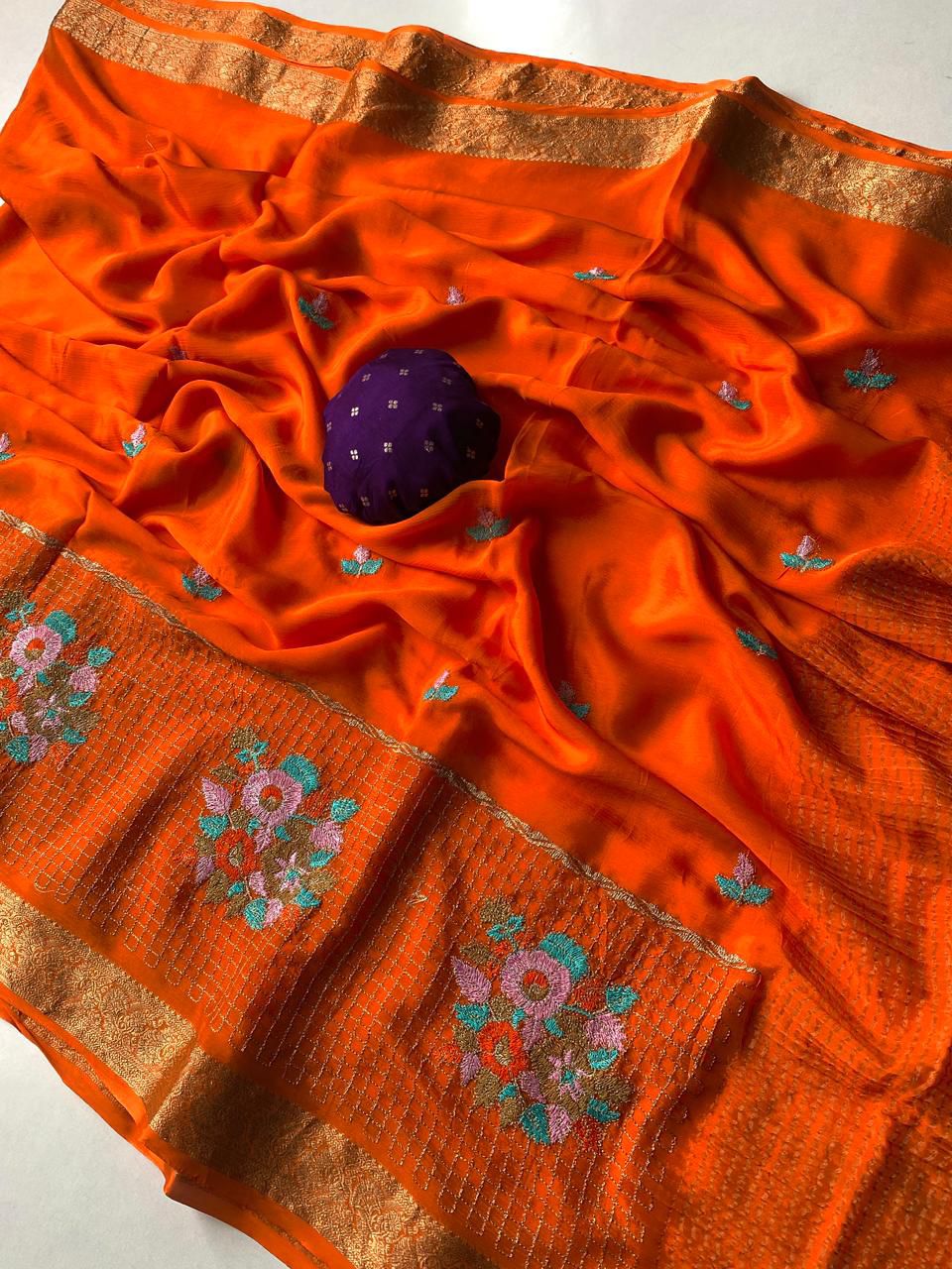 Premium Chinnon Chiffon Sarees 💕