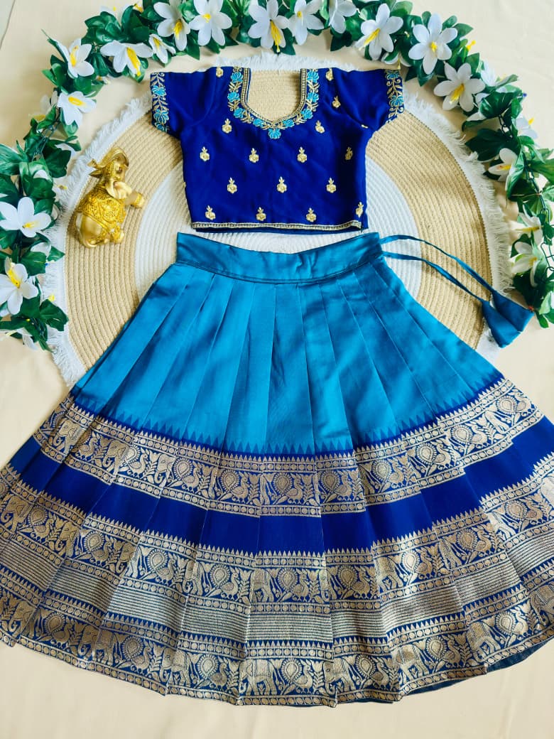 Saarika : Kids Half Saree 💙