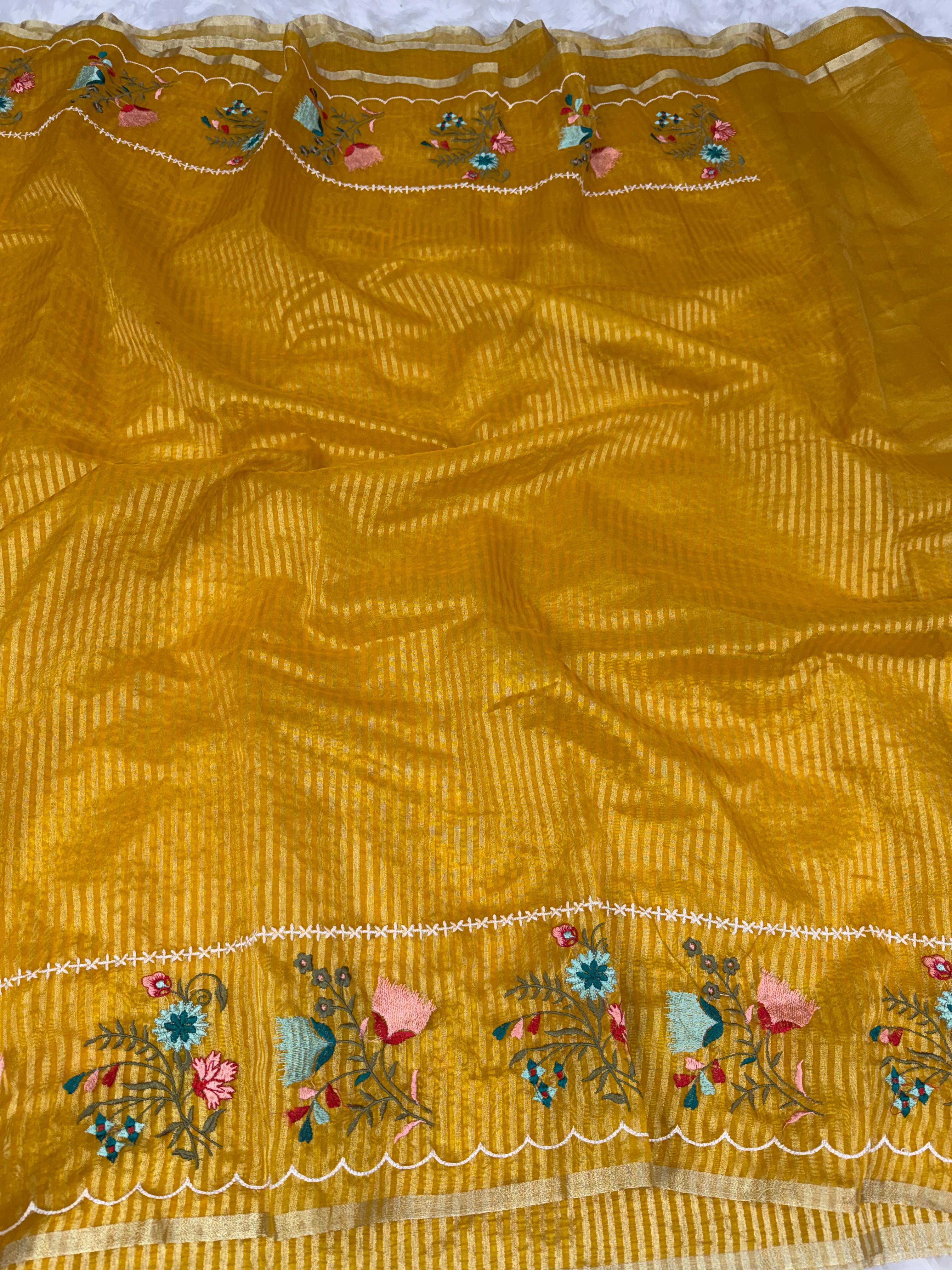 Banarasi : Tissue organza saree