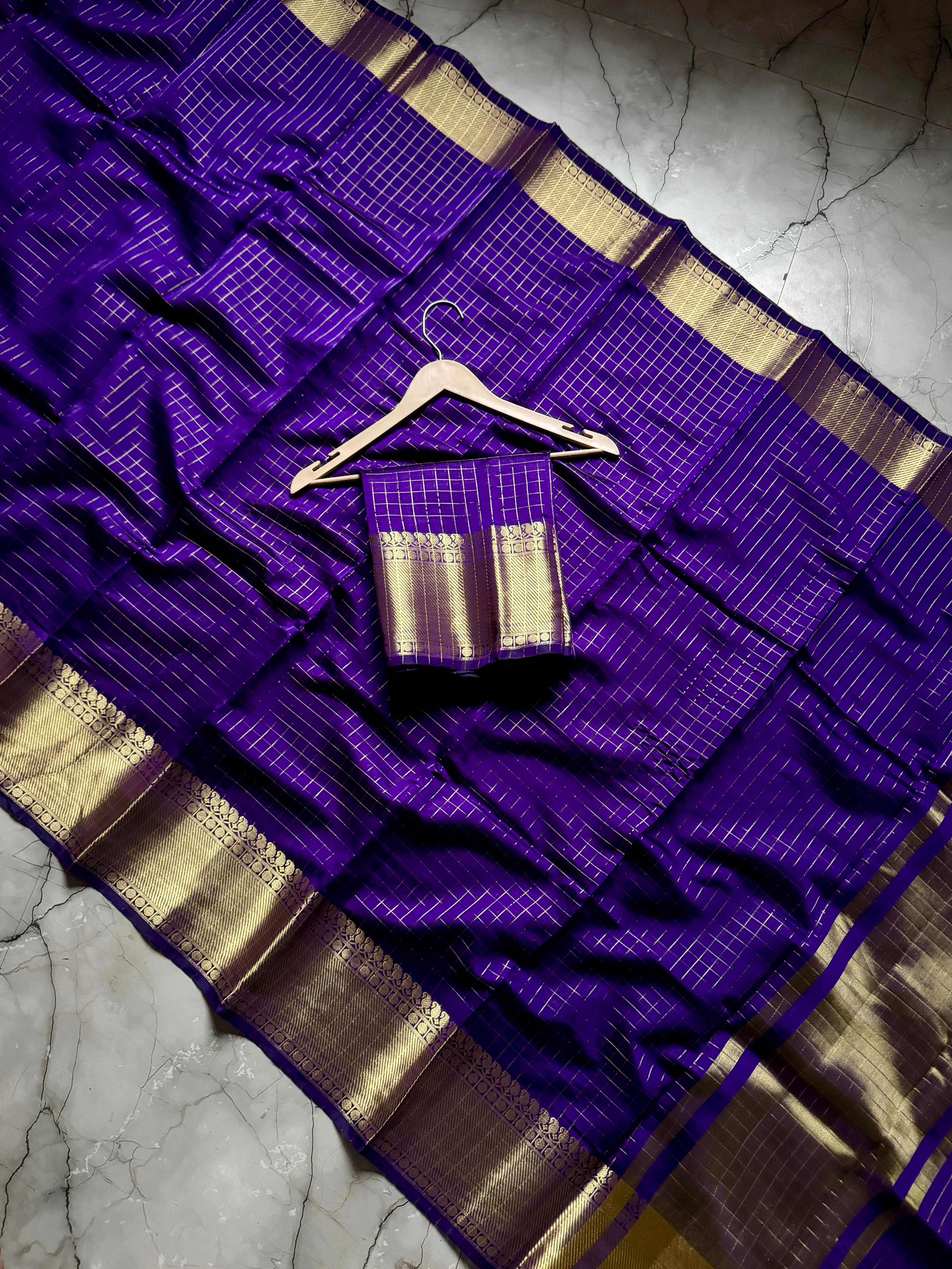Celebrity Banarasi Semi silk saree