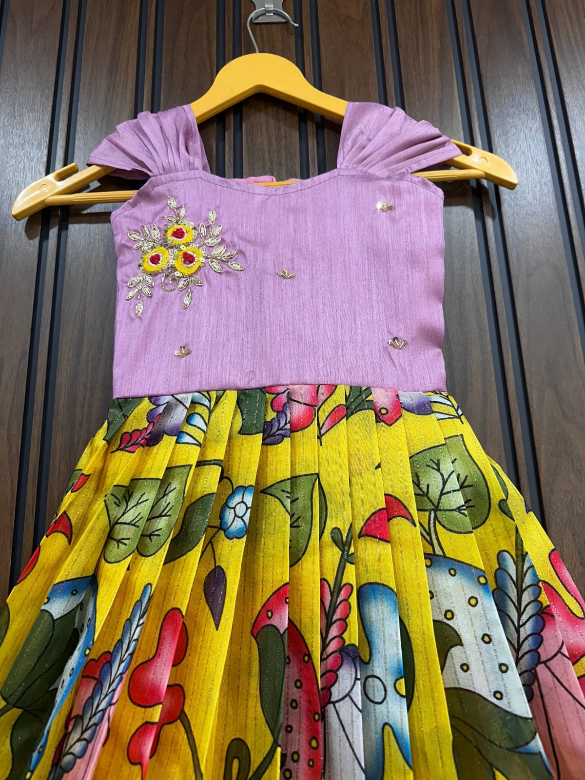 Zuyi : kalamkari Kids frocks