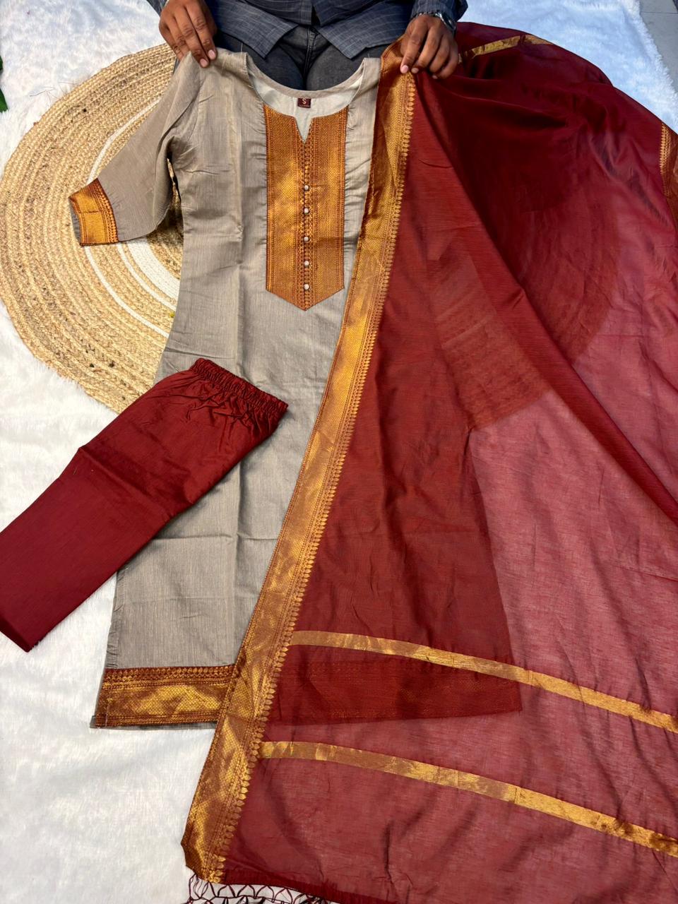Mallika : Ethnic dresses