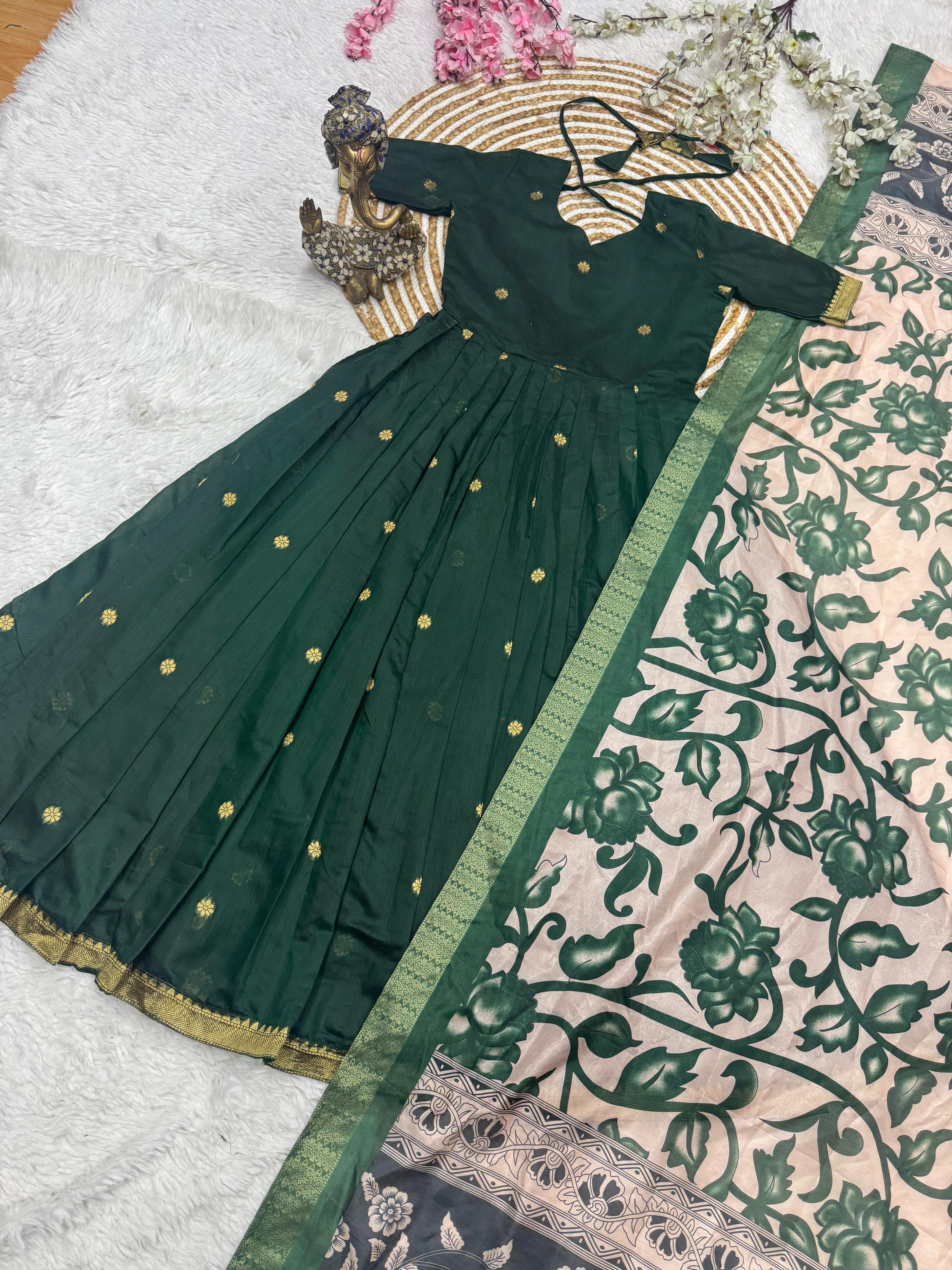 Mayina : Outfit 💚