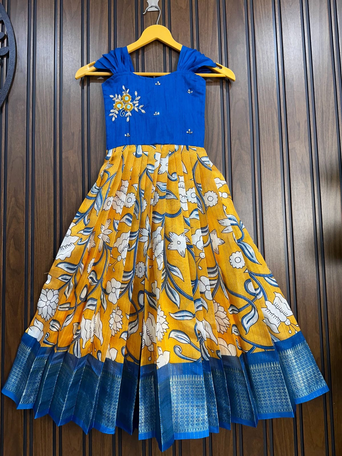 Zuyi : kalamkari Kids frocks