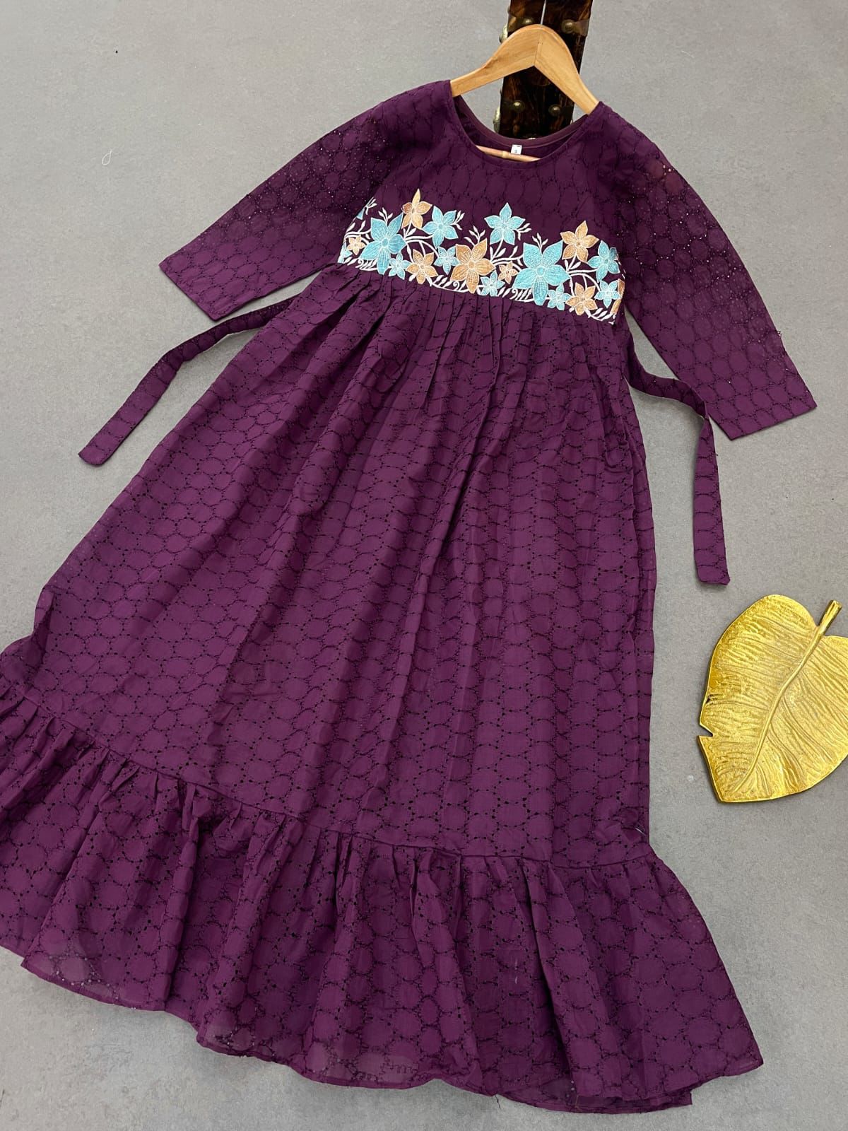 Hakoba - Designer Frocks