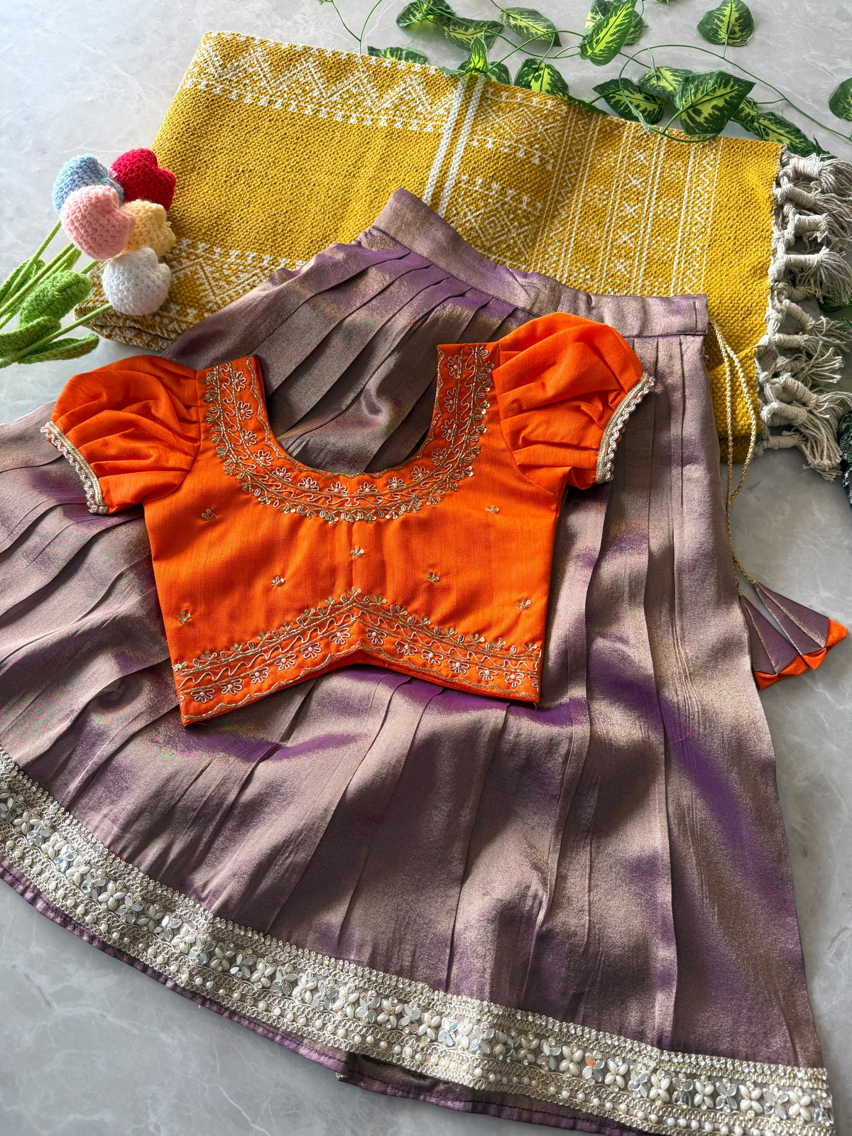 Shikara : Kids lehenga