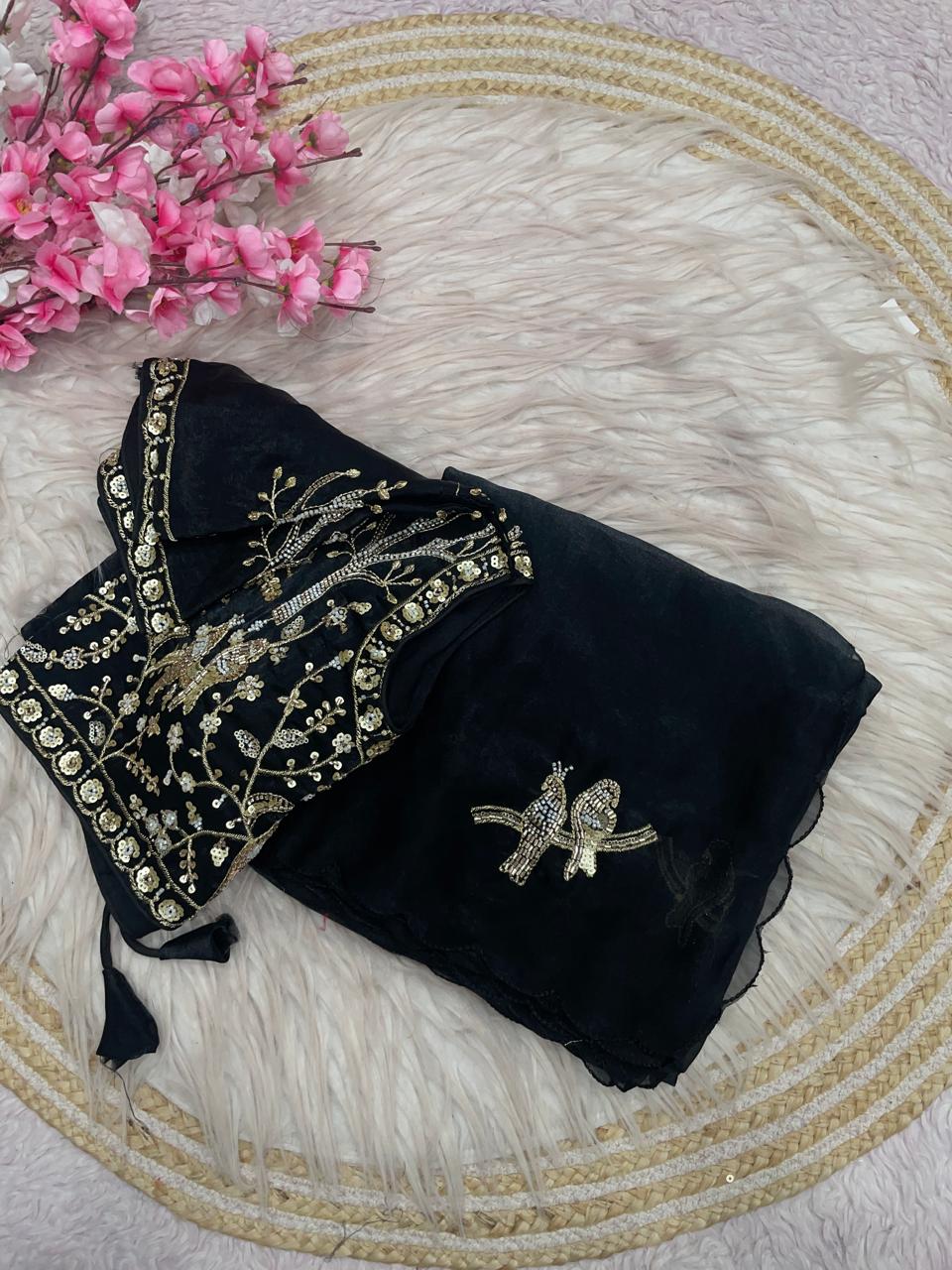 Priyaa : Designer sarees