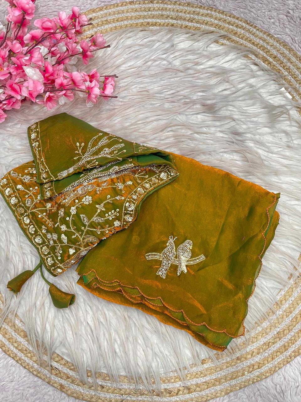 Priyaa : Designer sarees