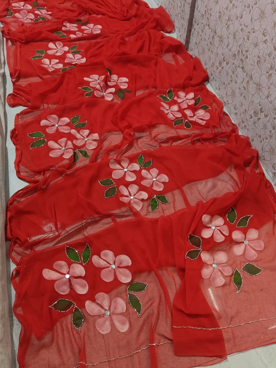 Jessi : Chiffon sarees hand painted