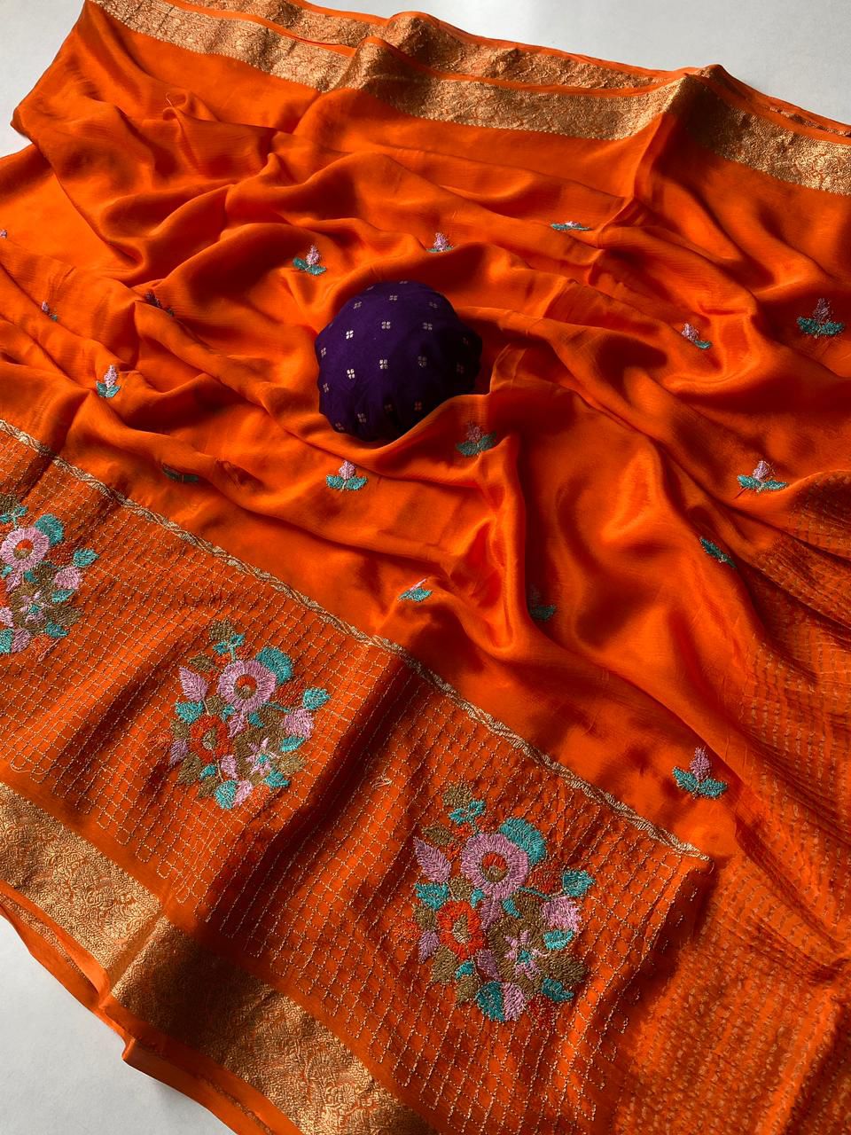 Premium Chinnon Chiffon Sarees 💕