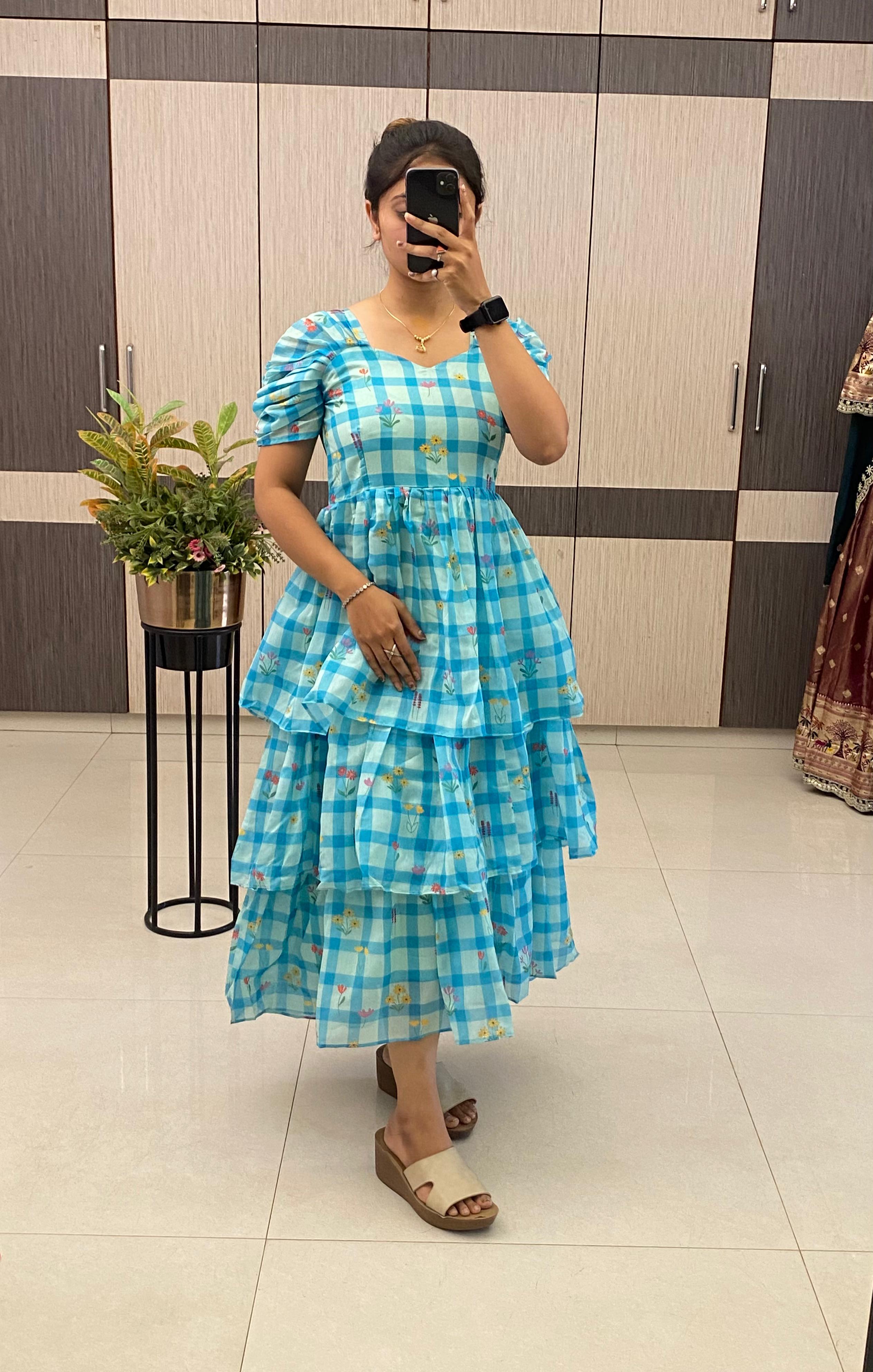 Lyla: Soft Mul chandheri frock 💚💕