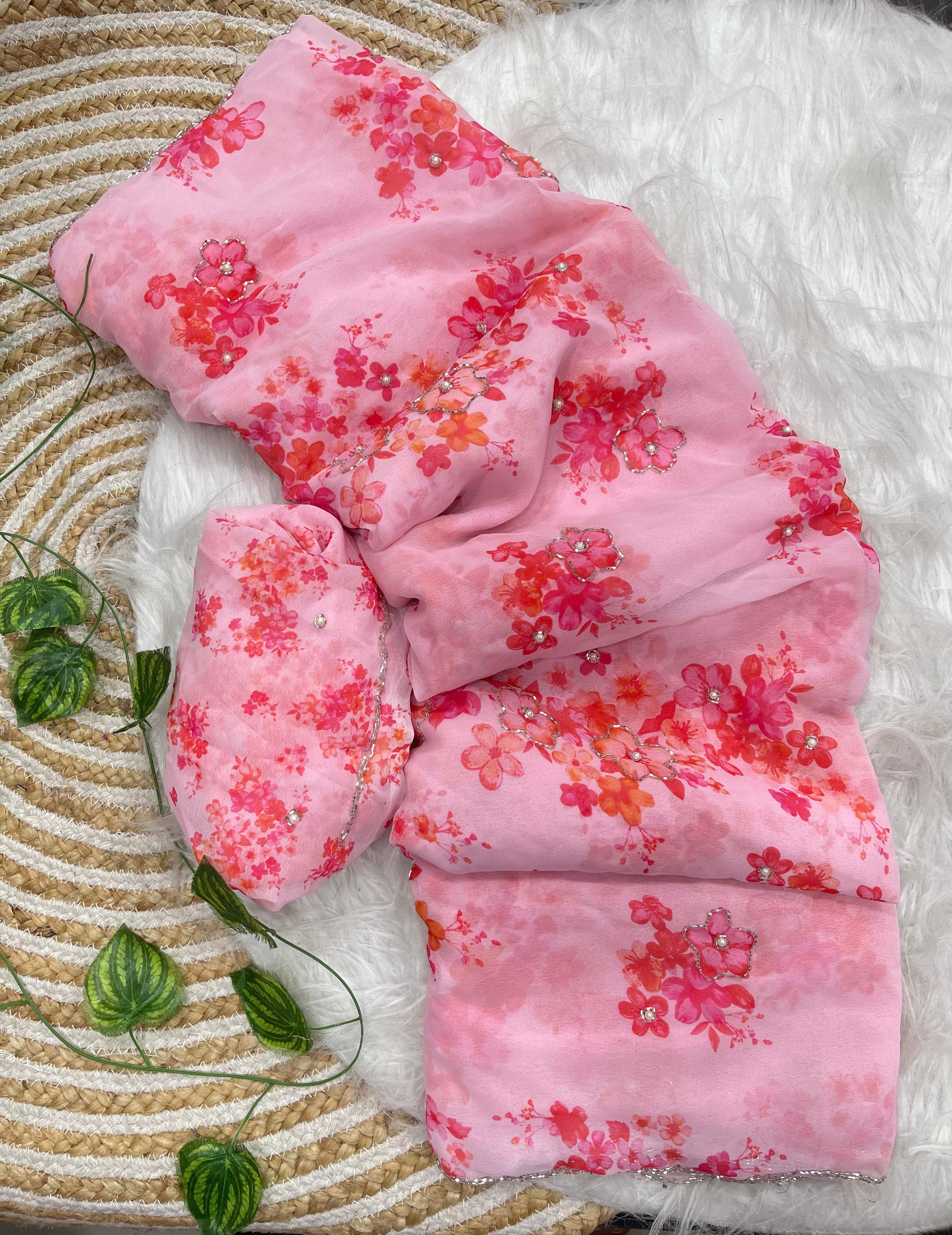Pretty Pink 🩷 Georgette saree