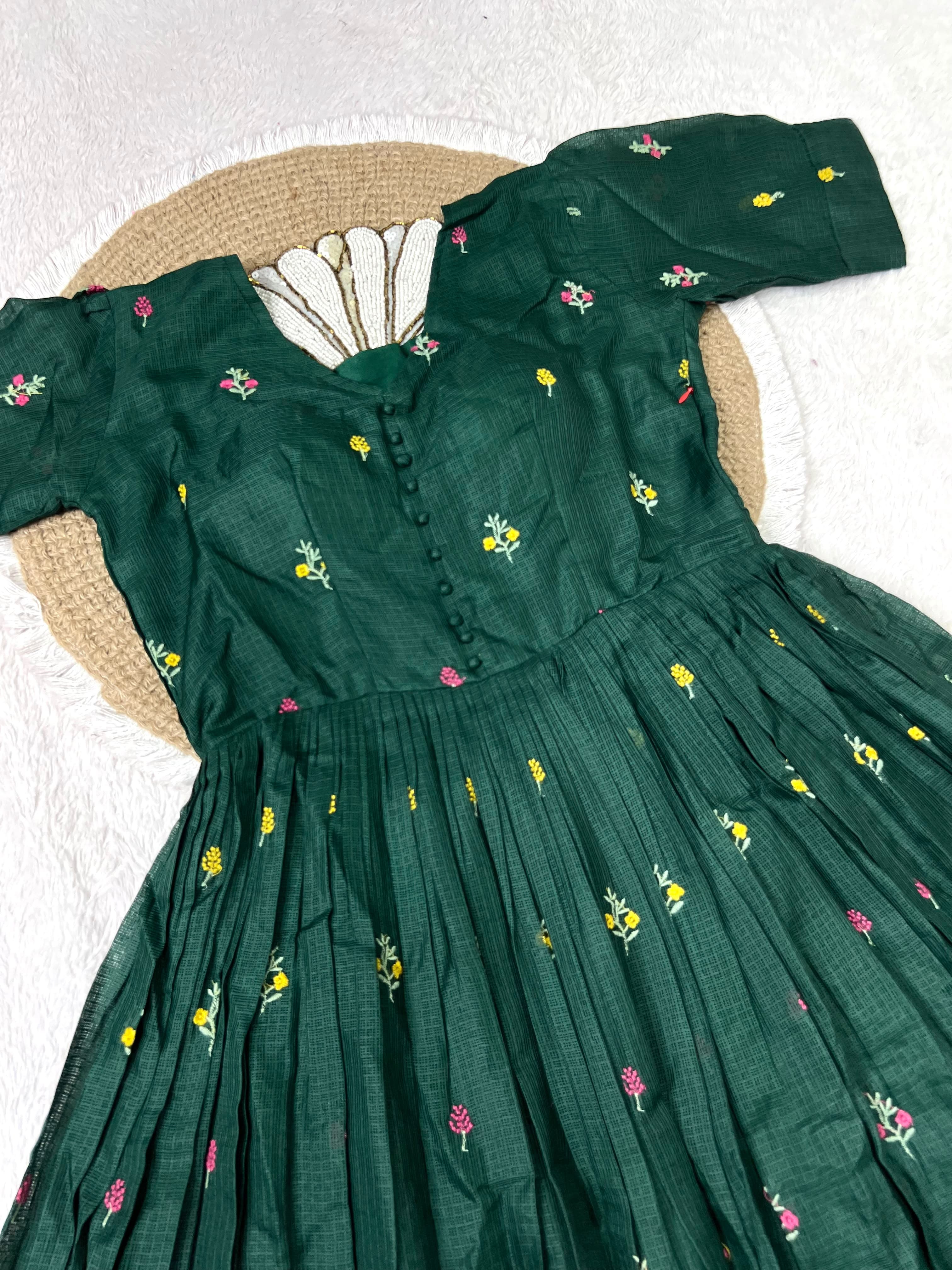 Roohi: Kota checks Frocks 💕