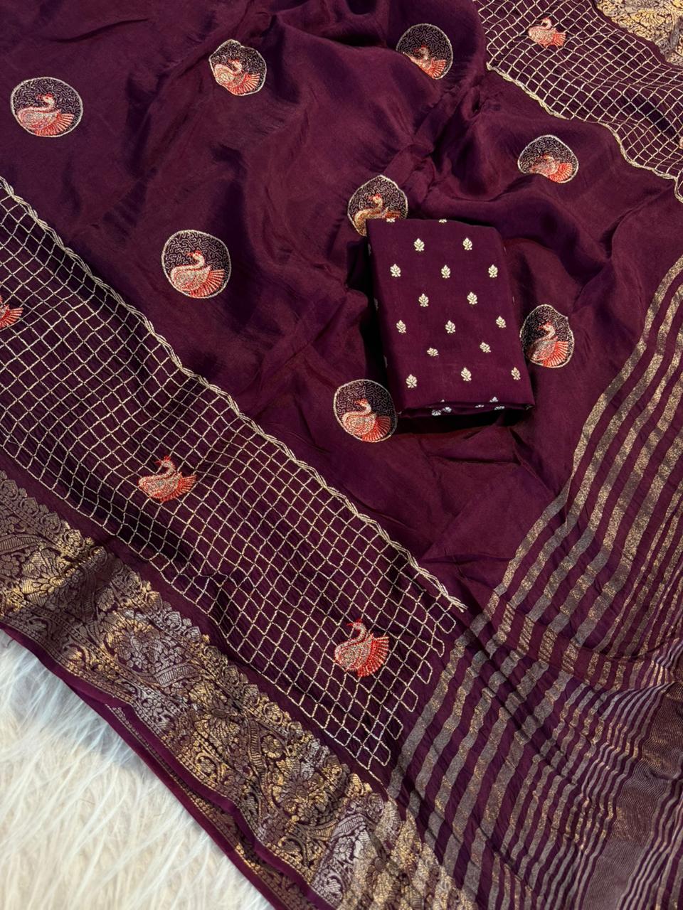 Vintage: Pure Viscose Crepe silk saree