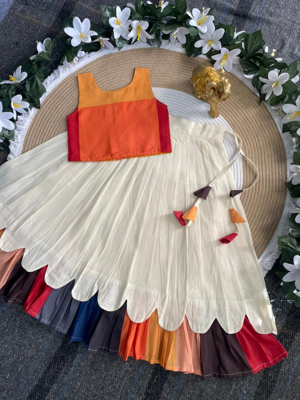 Kanakambaram petal : Kids Outfit