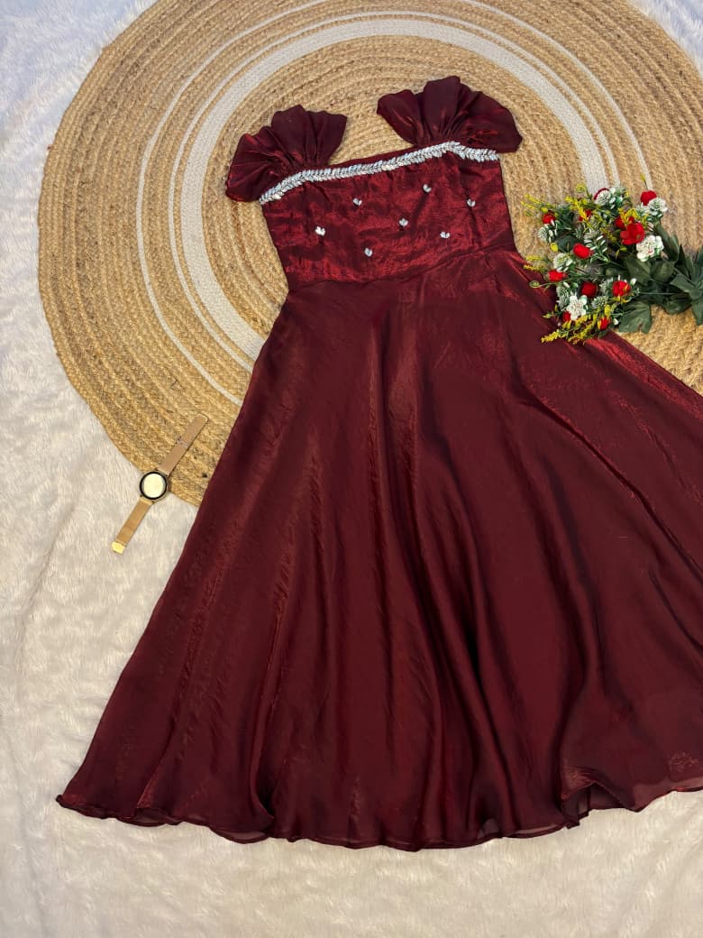 Hoyla : Prettiest frocks 💕
