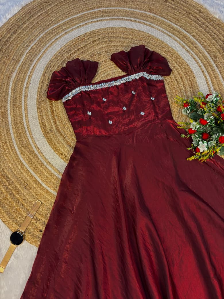 Hoyla : Prettiest frocks 💕