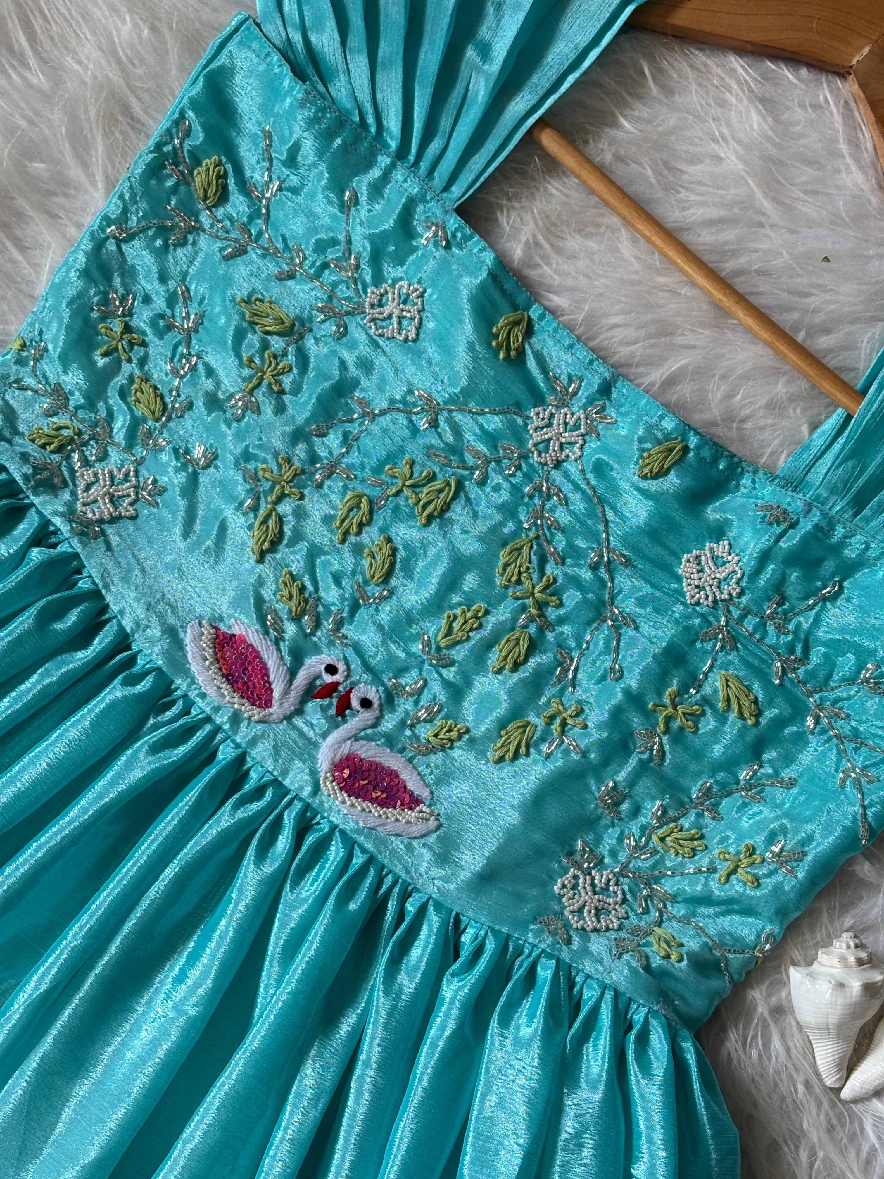 Senora : Dreamy Frocks