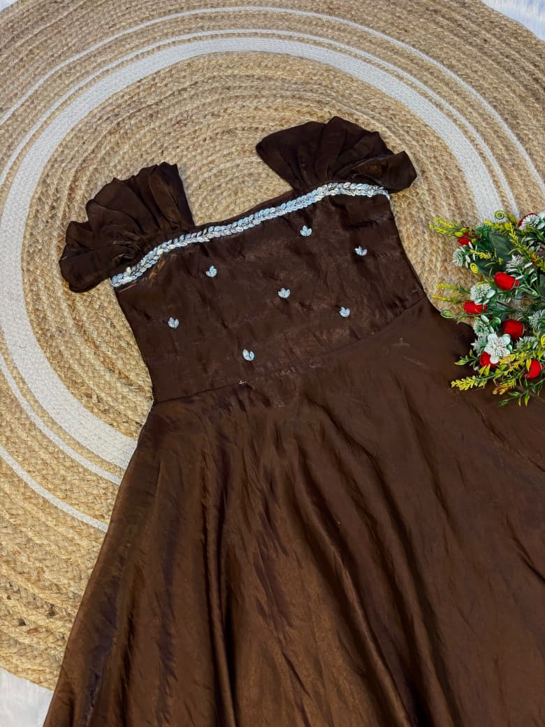 Hoyla : Prettiest frocks 💕