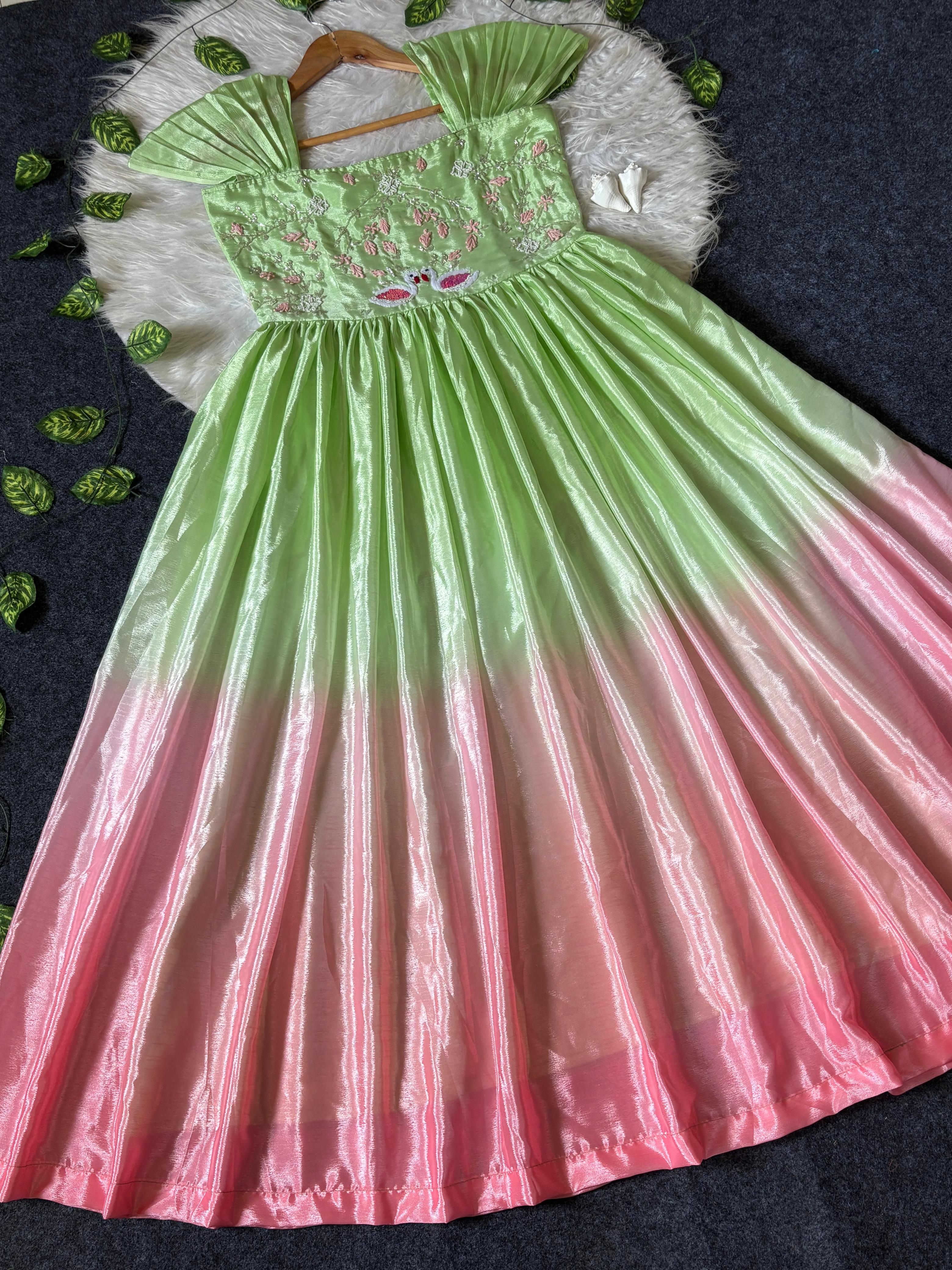 Senora : Dreamy Frocks
