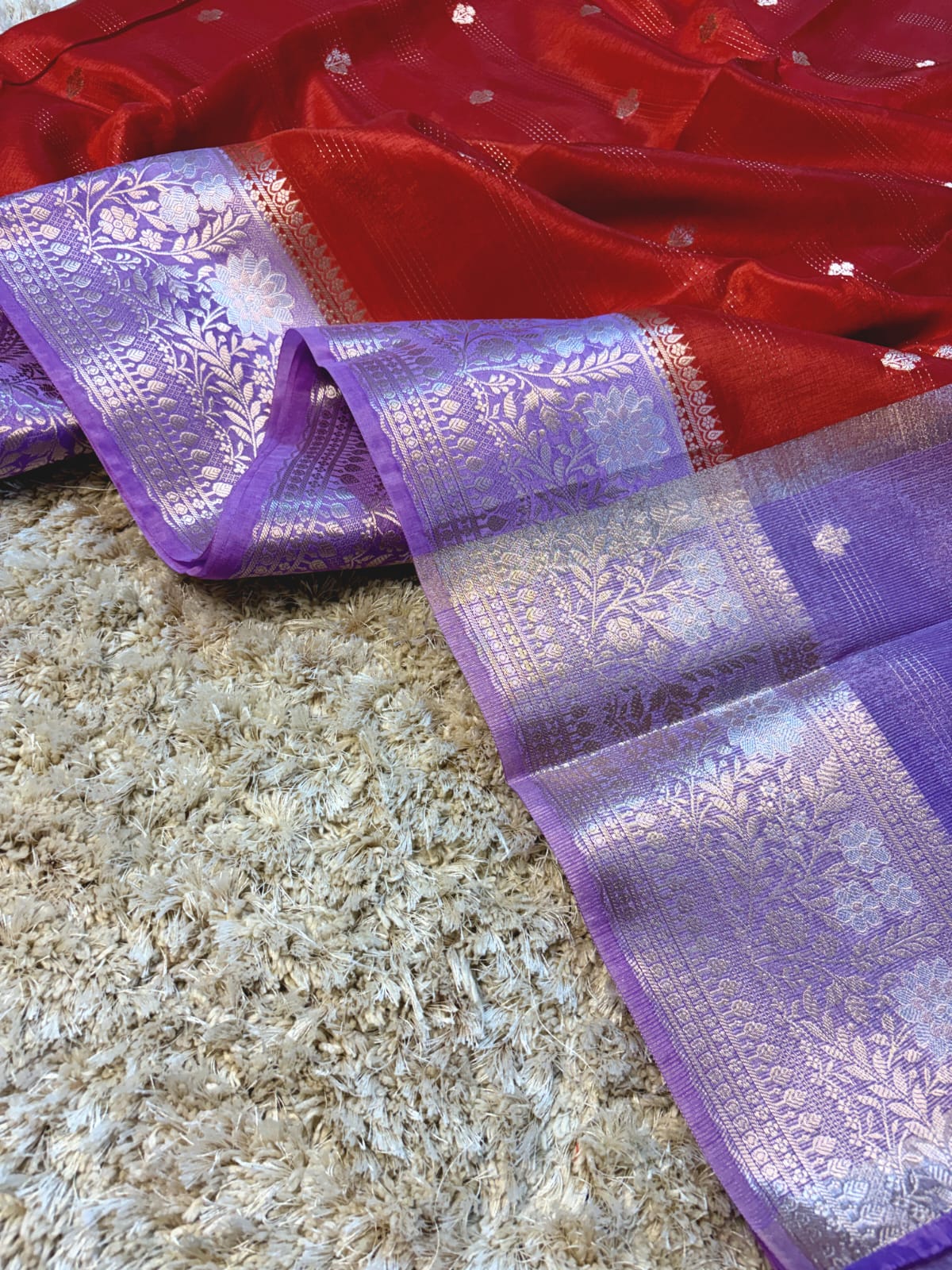 Avani: Banarasi Viscose silk saree