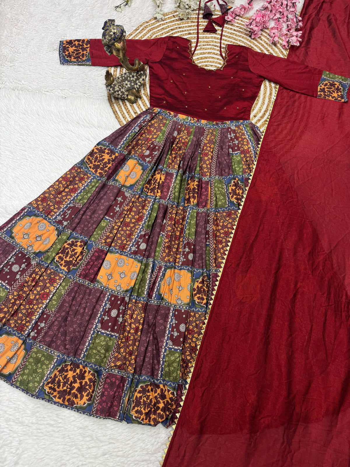 Sasha : Kurti with dupatta