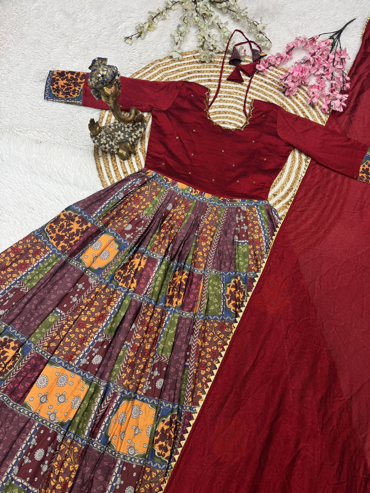 Sasha : Kurti with dupatta