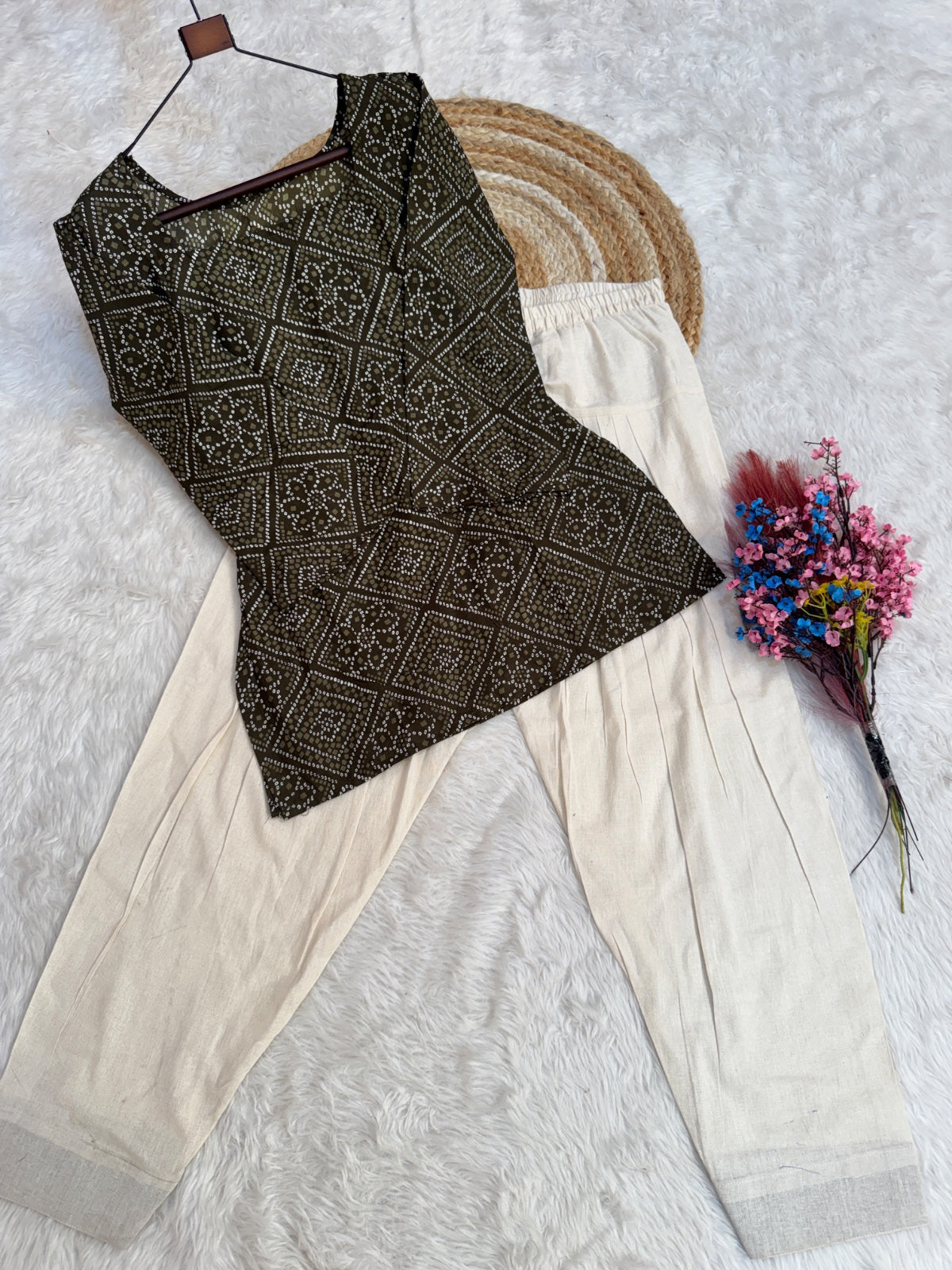 Minali - the co-ord sets