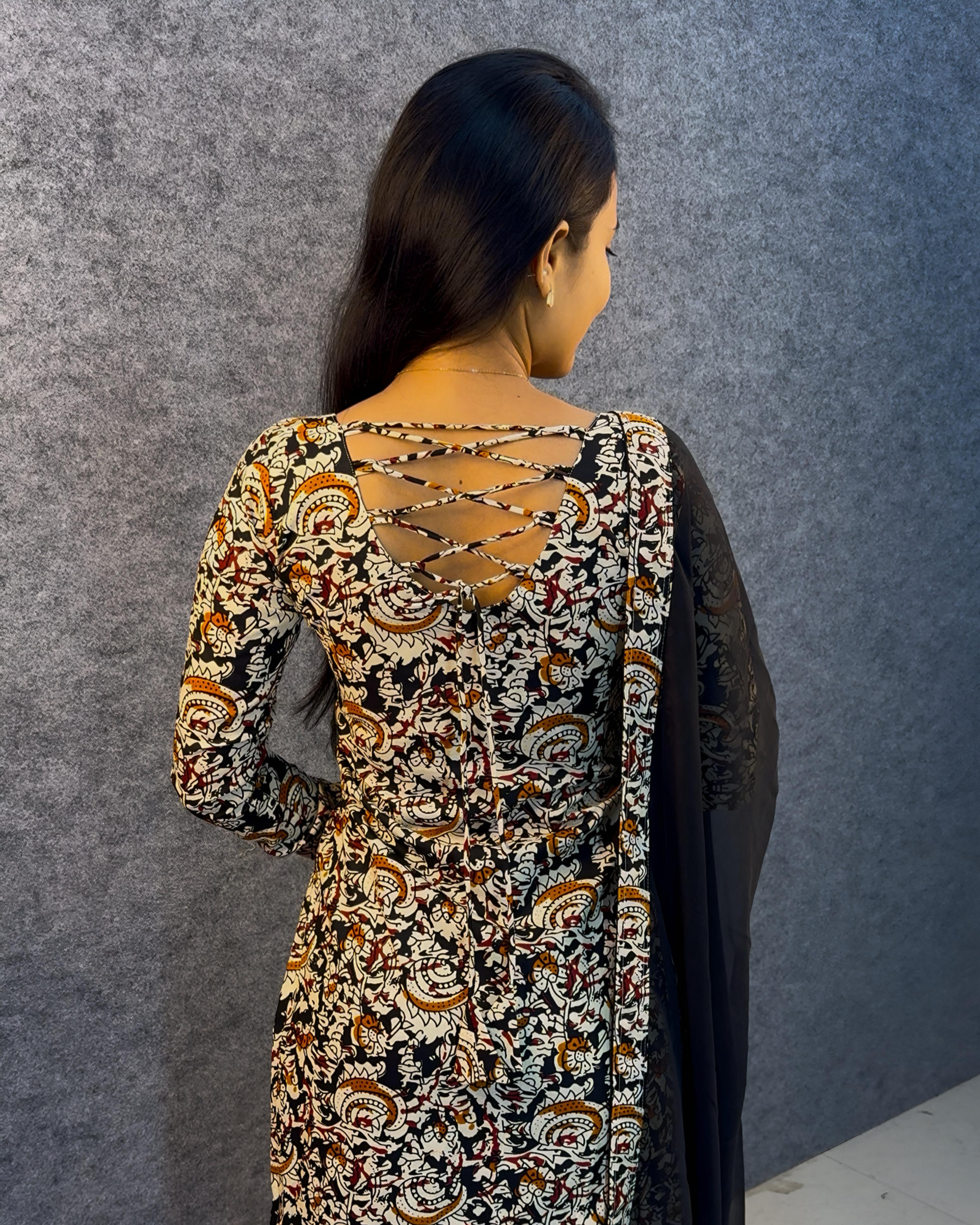 Anya : Kalamkari kurti with Georgette dupatta 💕