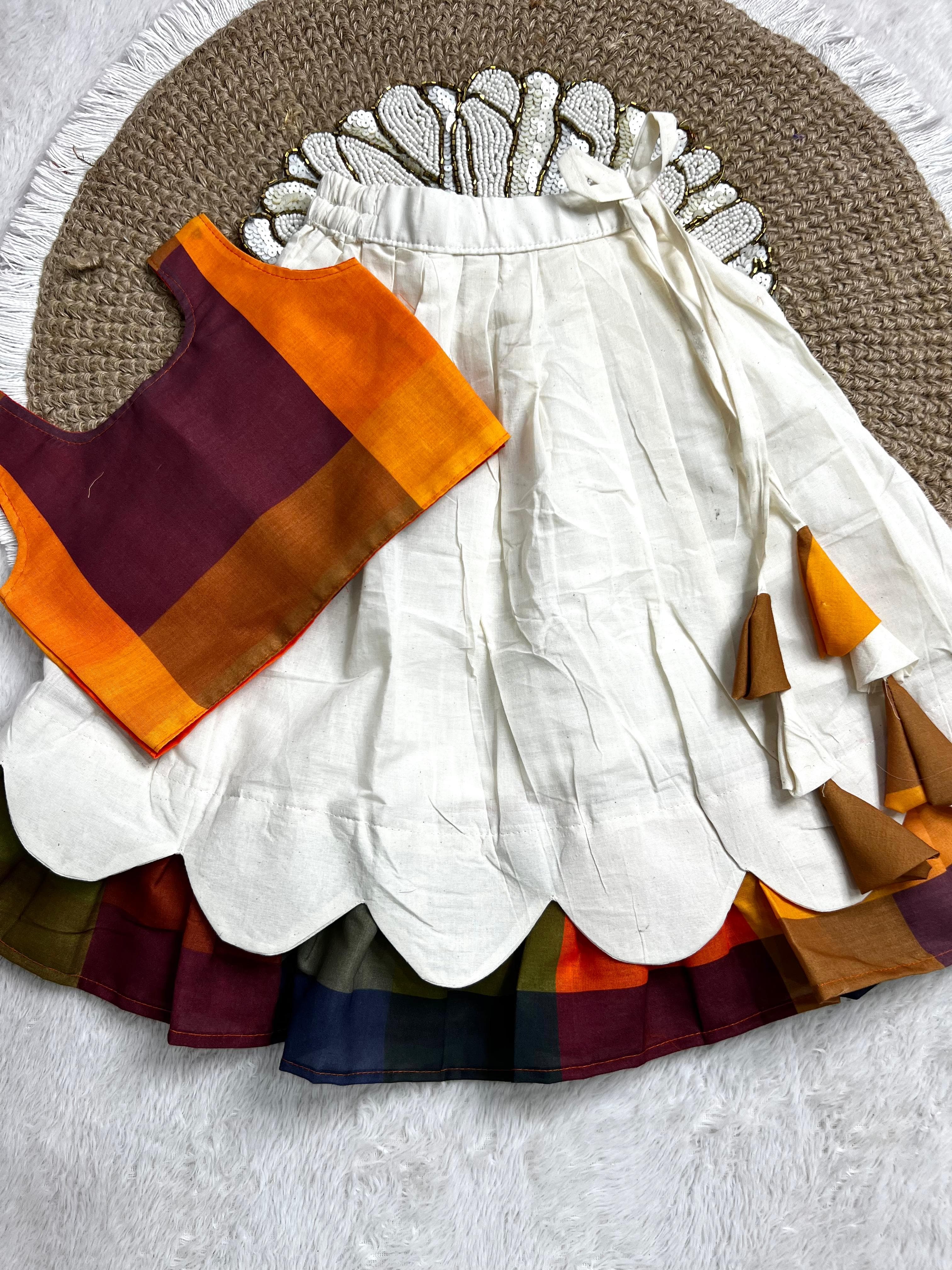 Kanakambaram petal : Kids Outfit