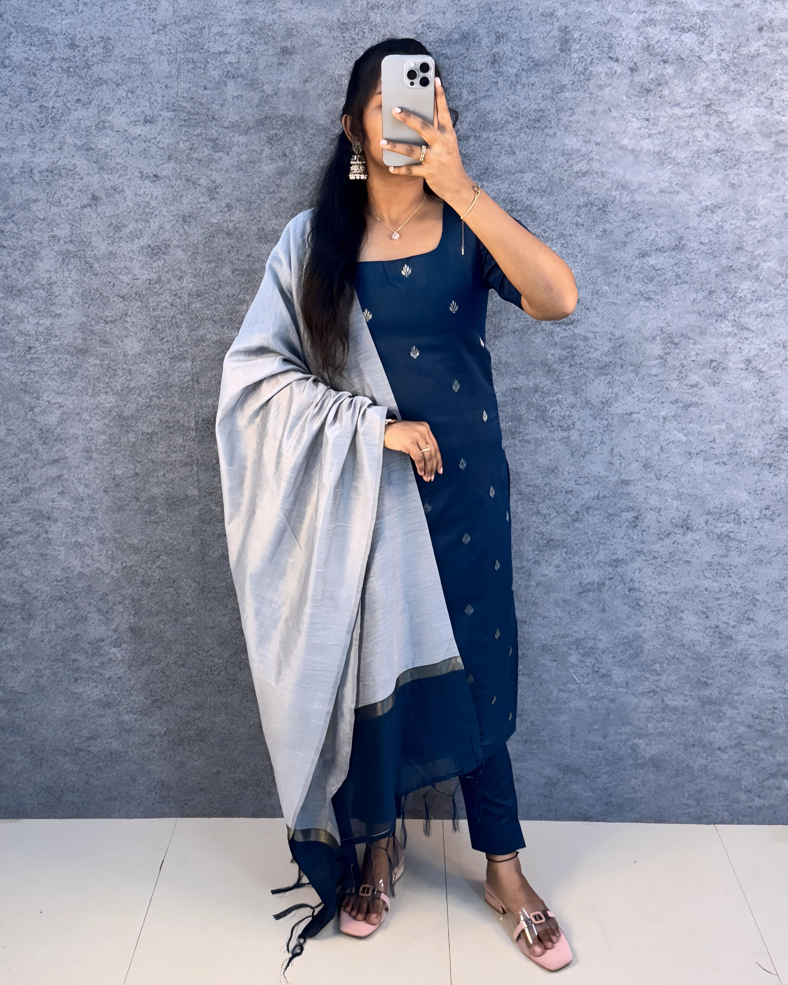 Nayani Outfit