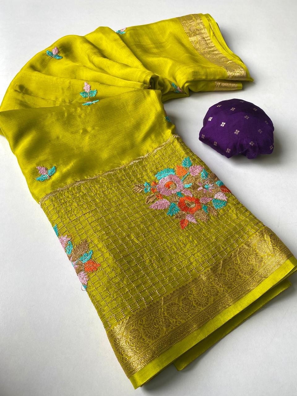 Premium Chinnon Chiffon Sarees 💕
