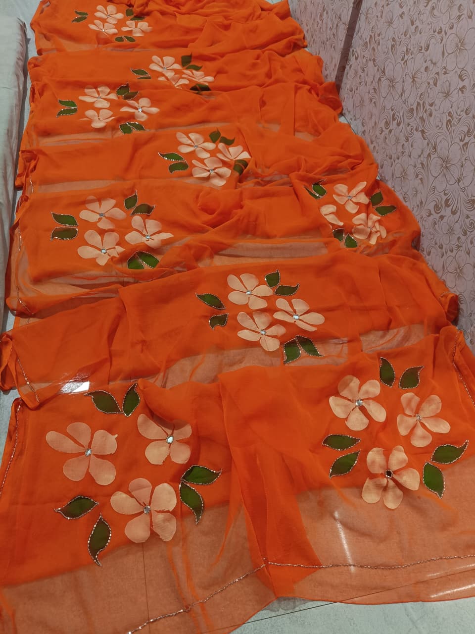 Jessi : Chiffon sarees hand painted