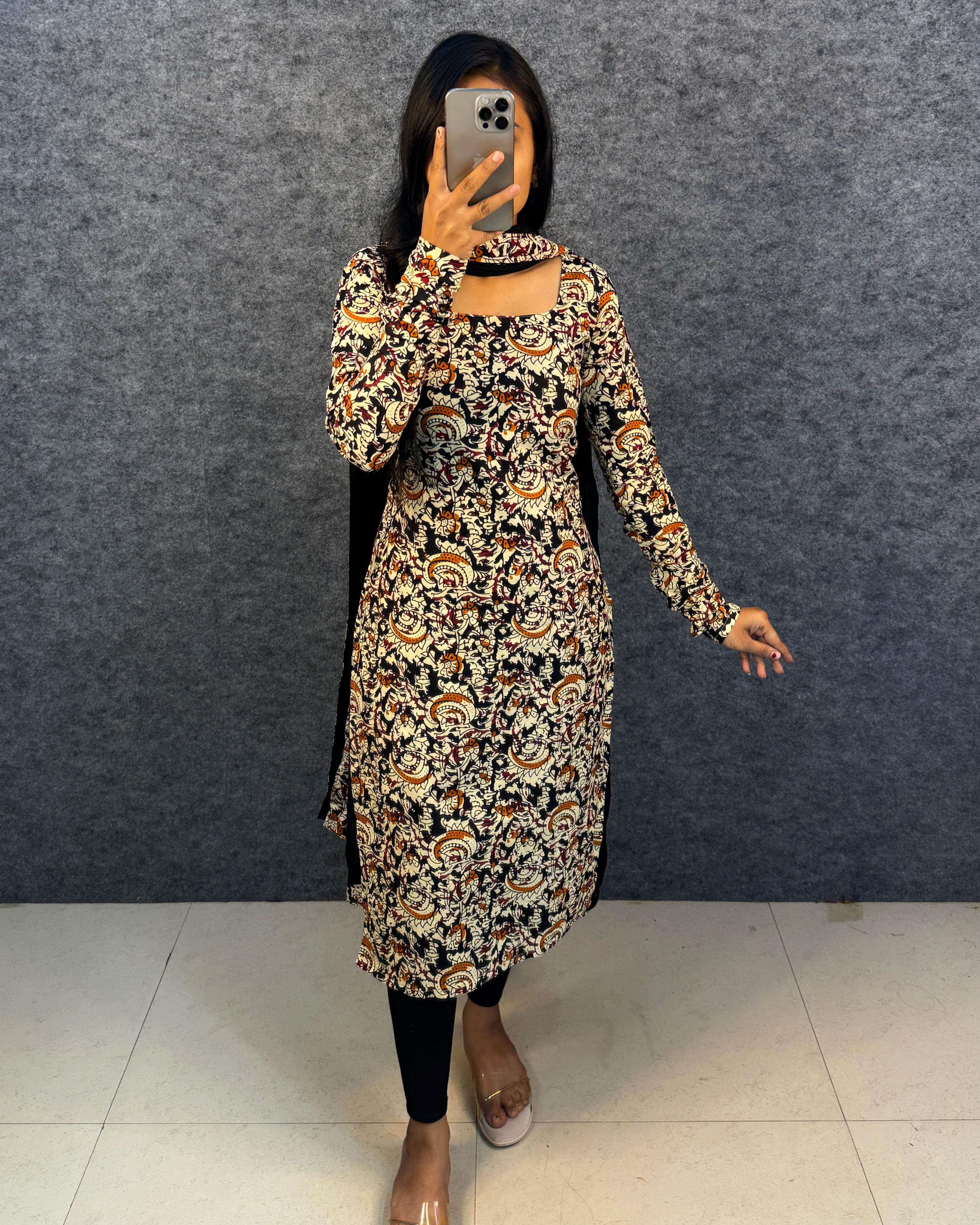 Anya : Kalamkari kurti with Georgette dupatta 💕