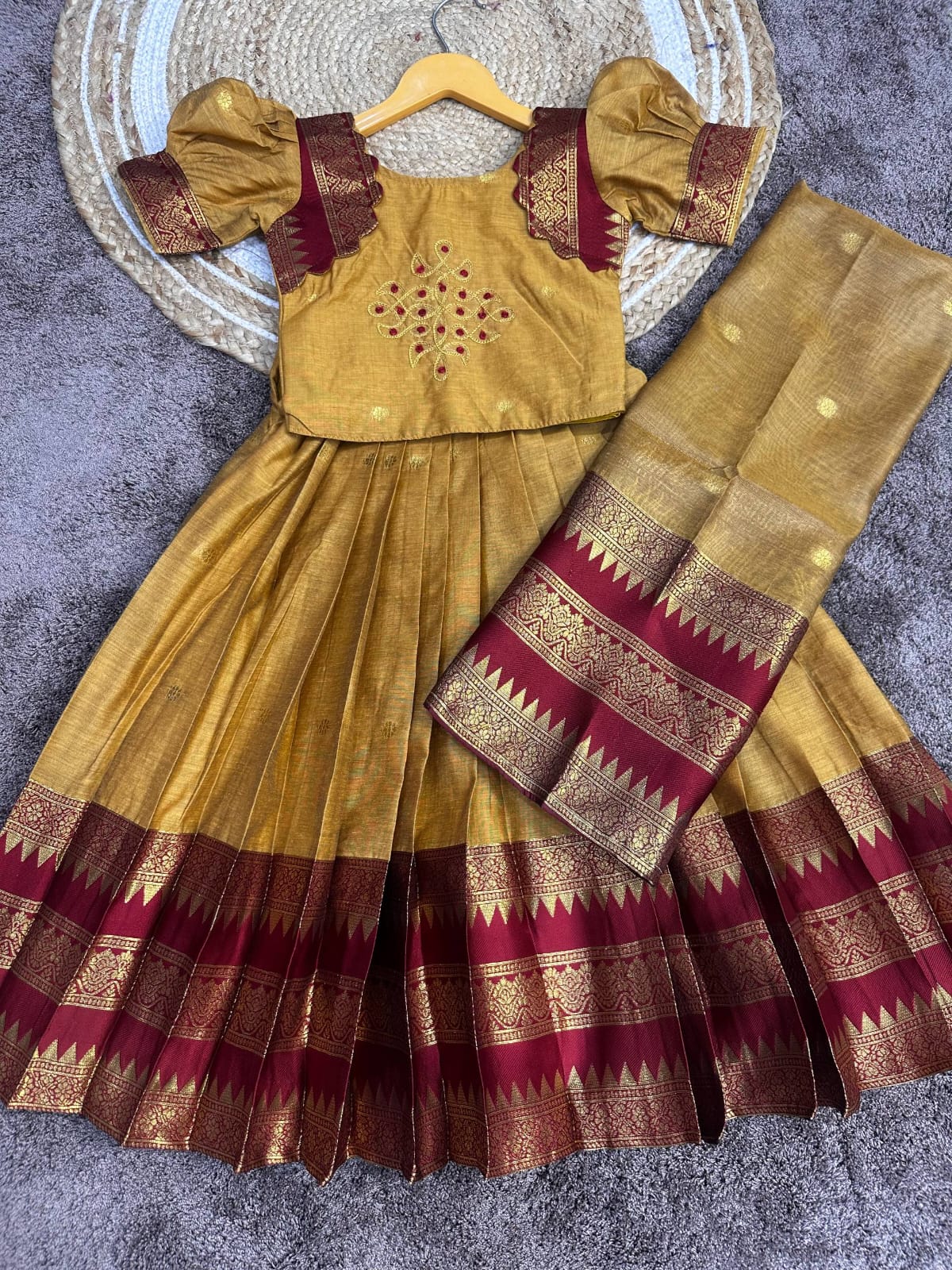 Komali half saree